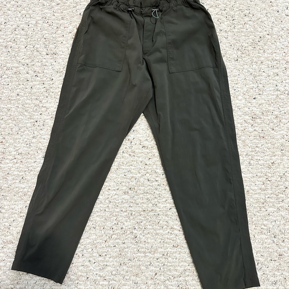 Athleta pants